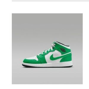 Jordan Mid 1 Grade Shoes